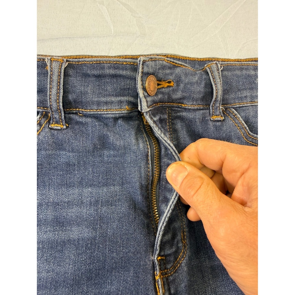 Judy Blue Los Angeles Dark Wash Distressed Cuffed Denim Shorts 1XL JB15004DK - Picture 11 of 16